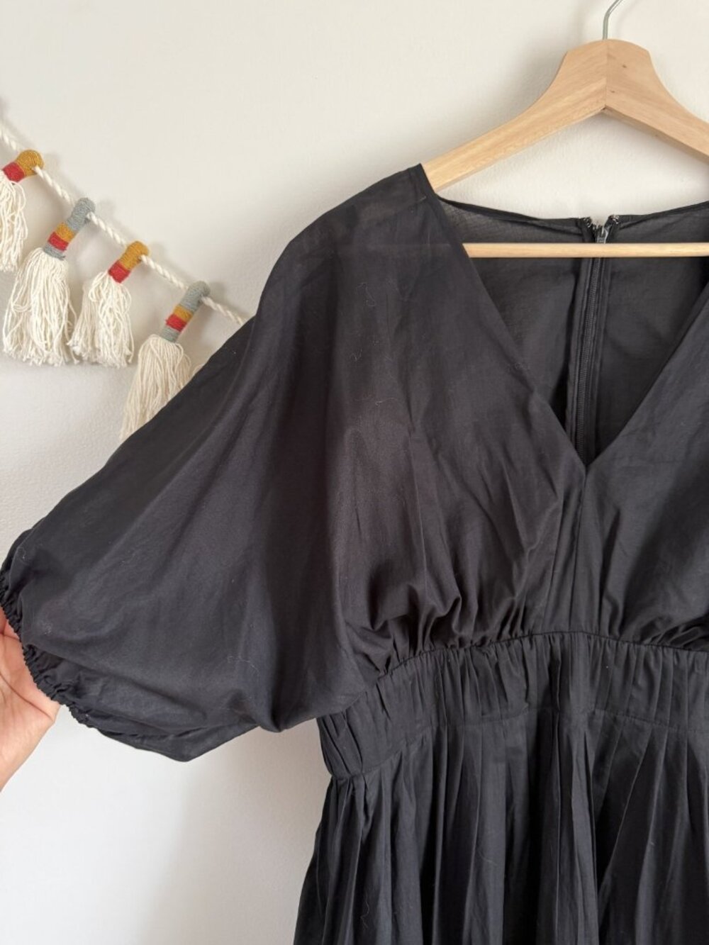 Banana Republic Volie Elbow Sleeve Gathered Midi Dress Black Beachy Whimsical M - Picture 8 of 11